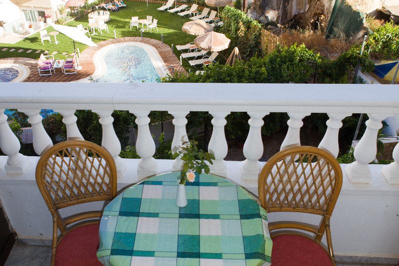 Birais Hotel 3*